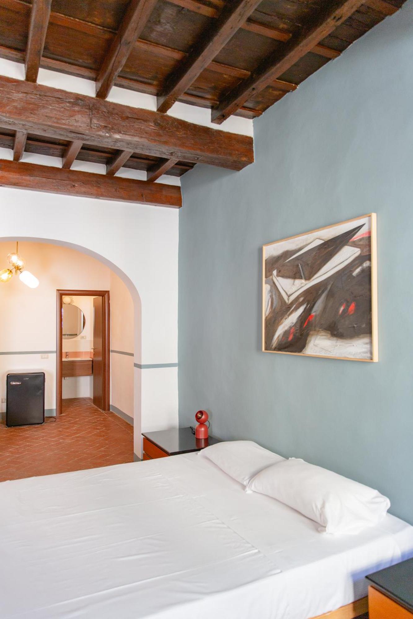 Stunning & Sunny Near Piazza Santo Spirito Florencia